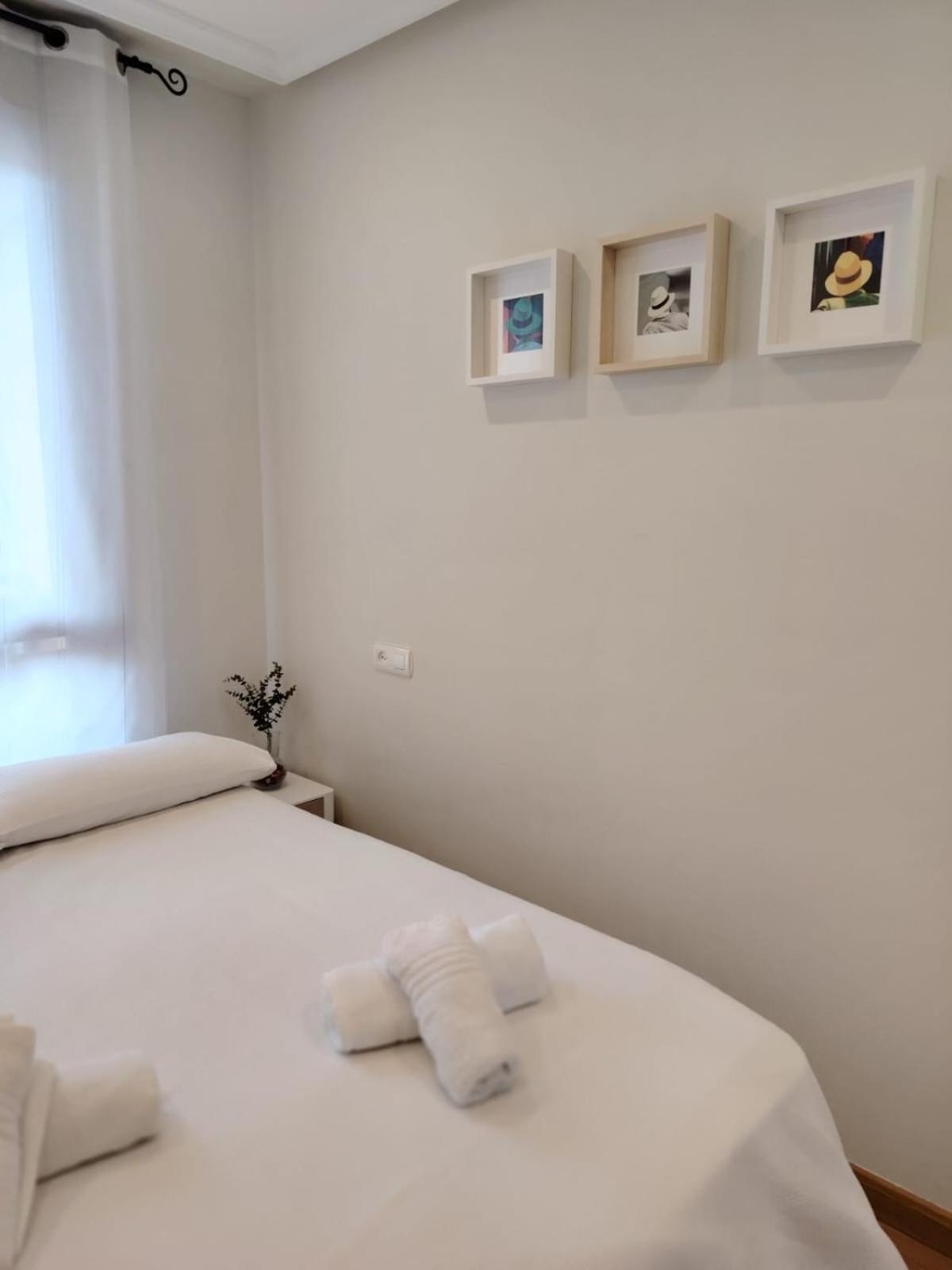 Avello Oviedo Con Parking Apartment Екстериор снимка