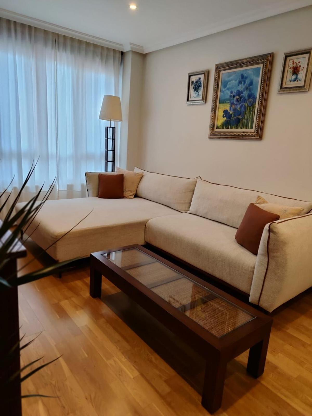 Avello Oviedo Con Parking Apartment Екстериор снимка