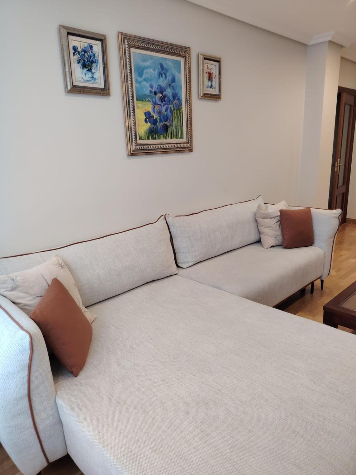 Avello Oviedo Con Parking Apartment Екстериор снимка